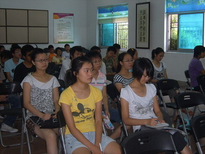 東南社區舉辦信息新聞報道培訓活動 提升居民新聞素養與傳播能力